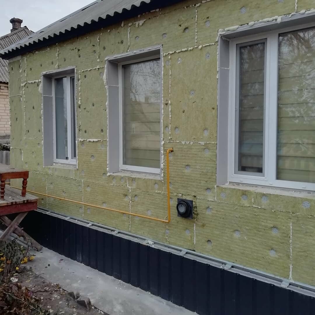 Утепление деревянного дома минватой (под сайдинг, штукатурку), утепление брусового или бревенчатого дома минеральной ватой