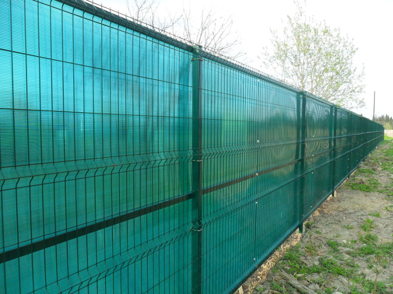 Забор из поликарбоната своими руками: пошаговые инструкции и фото к ним