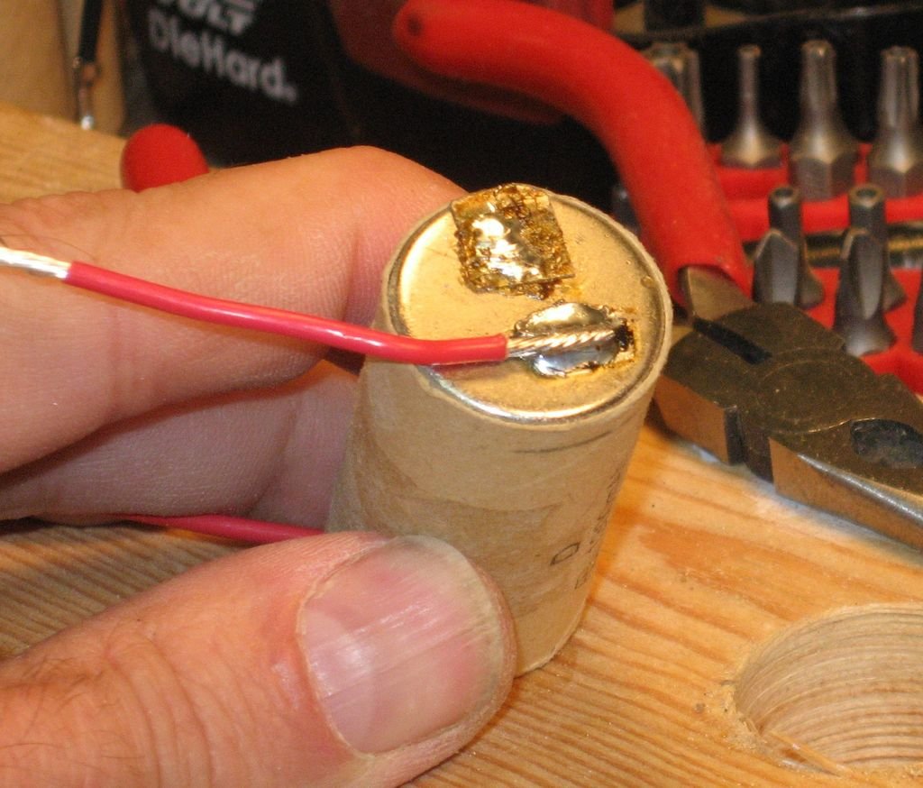 Как поменять батарейки в шуруповерте своими рукам