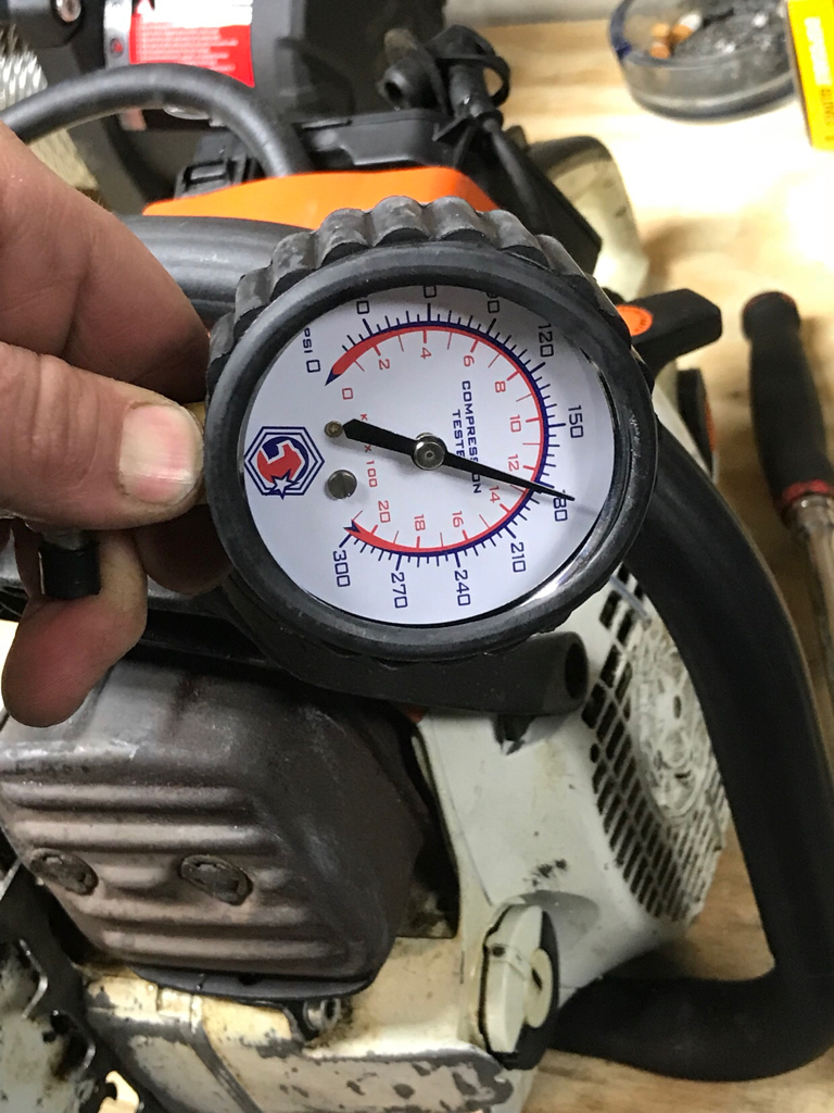 Как проверить компрессию без компрессометра на скутере