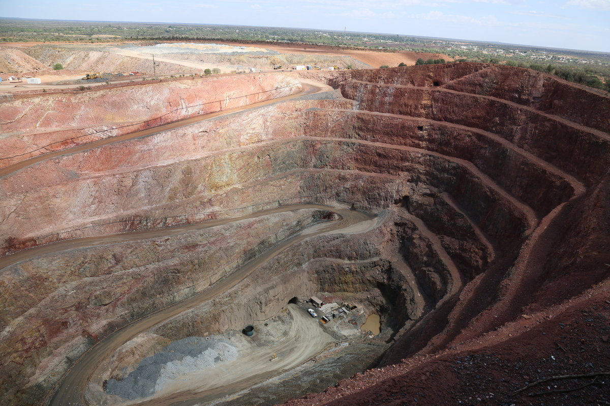Медная руда –методы добычи и обработки, область применения