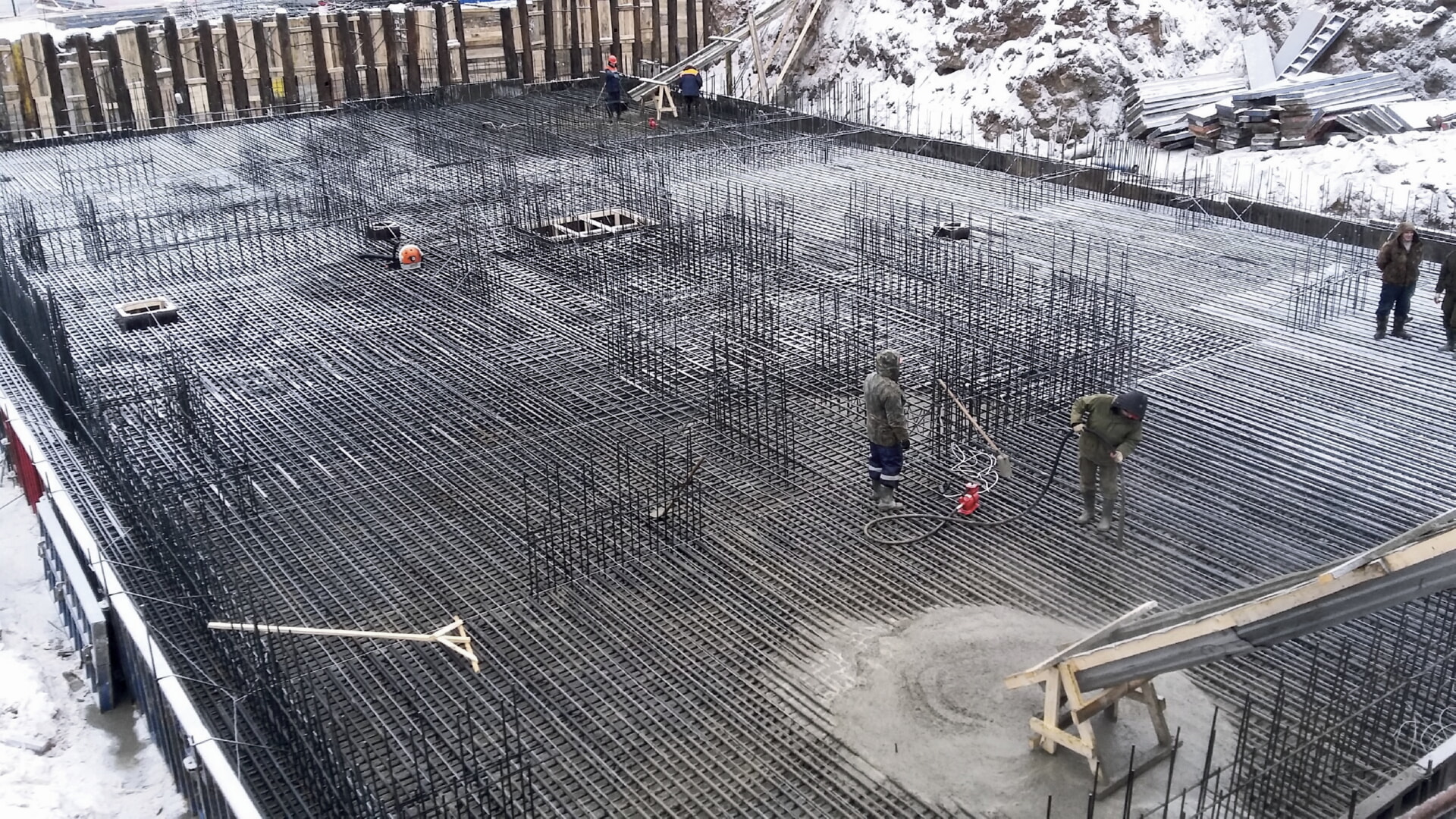 Заливка бетона зимой — особенности технологии, советы строителей
