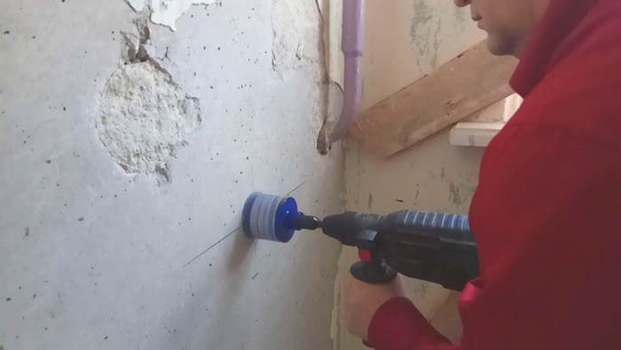 Сверление перфоратором кирпича: как сделать отверстие в кирпичной стене