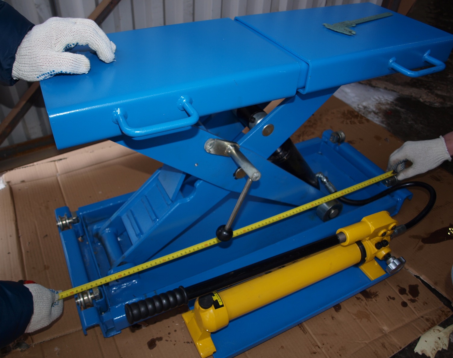 Автомобильный подъёмник в гараж: изготовление подъёмного устройства своими руками