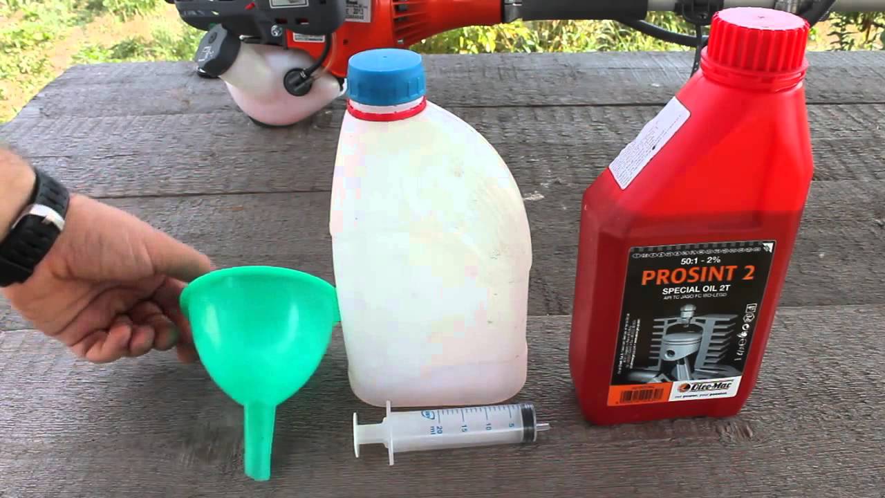 Масло для смазки цепей бензопил: какое использовать и сколько лить