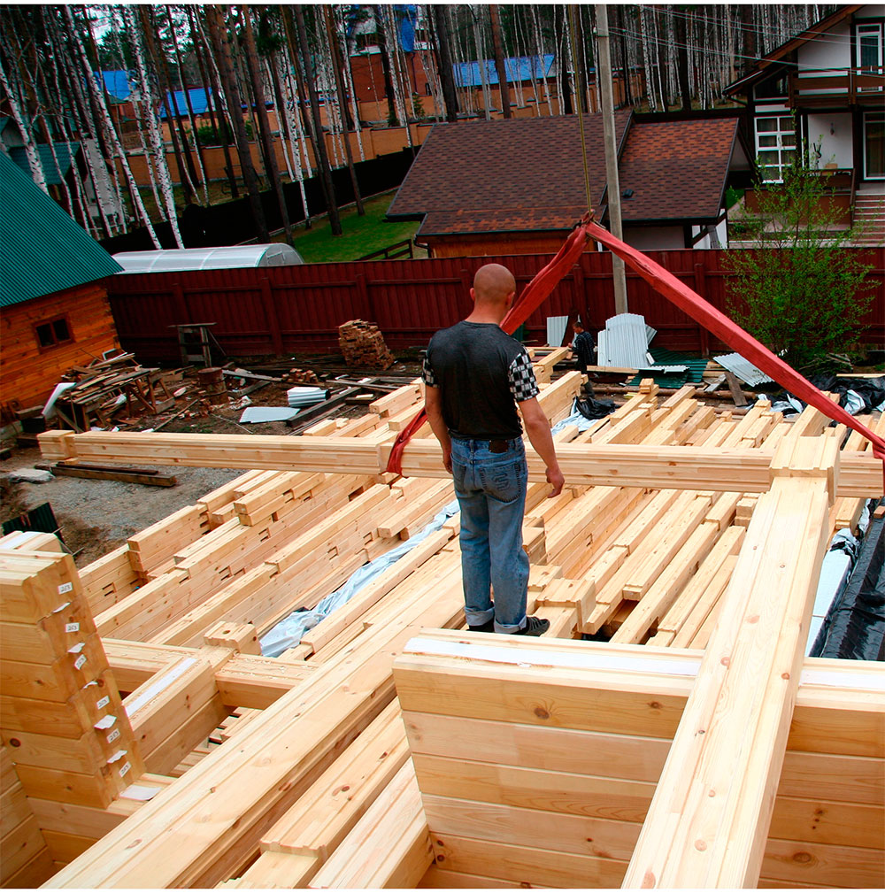 Строительство дома из клееного бруса: этапы возведения и преимущества