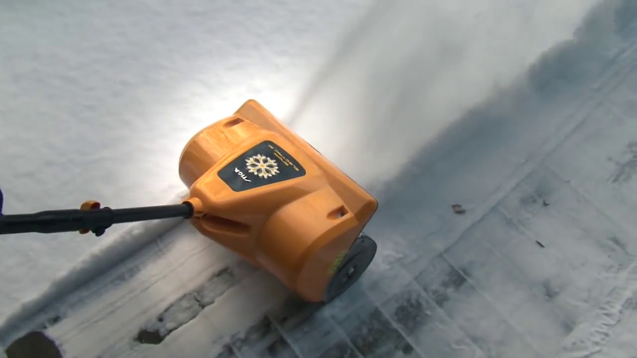 Электролопата для уборки снега: сравнение моделей