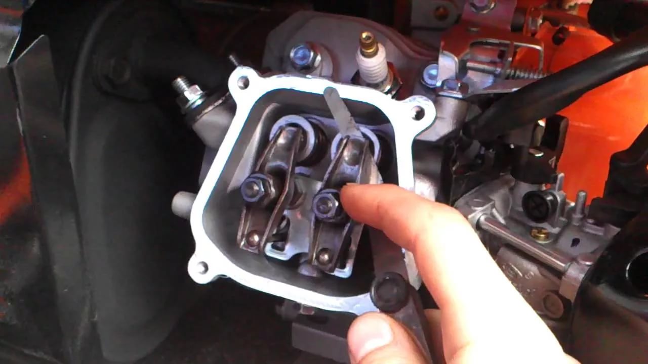 Как отрегулировать клапана на двигателе мотоблока