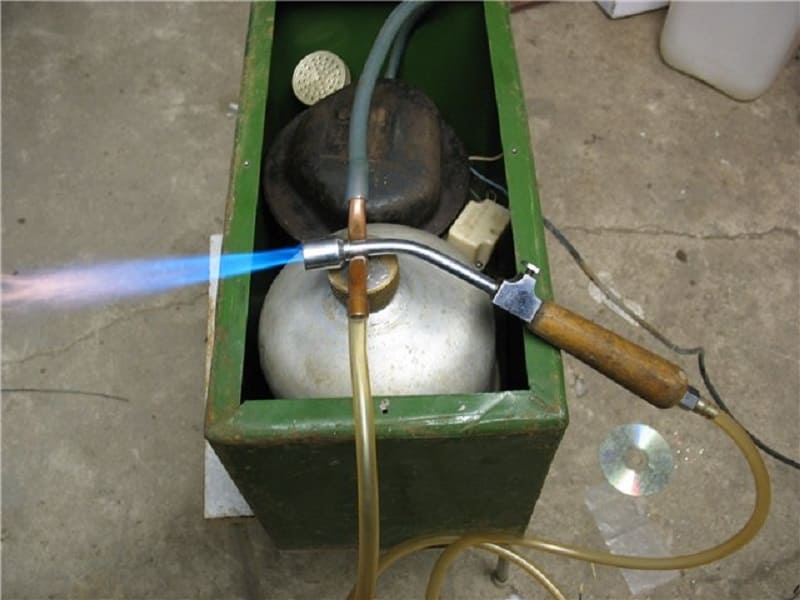 Бензиновая горелка для пайки: устройство и преимущества аппарата, как изготовить устройство своими руками