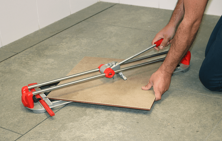 Как пользоваться ручным плиткорезом: пошаговая инструкция