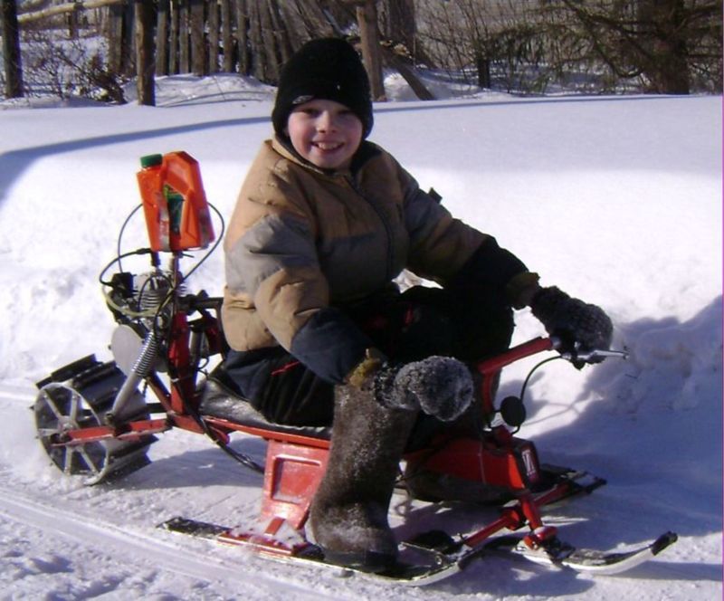 Как своими руками сделать детский снегоход на бензине: разновидности моделей
