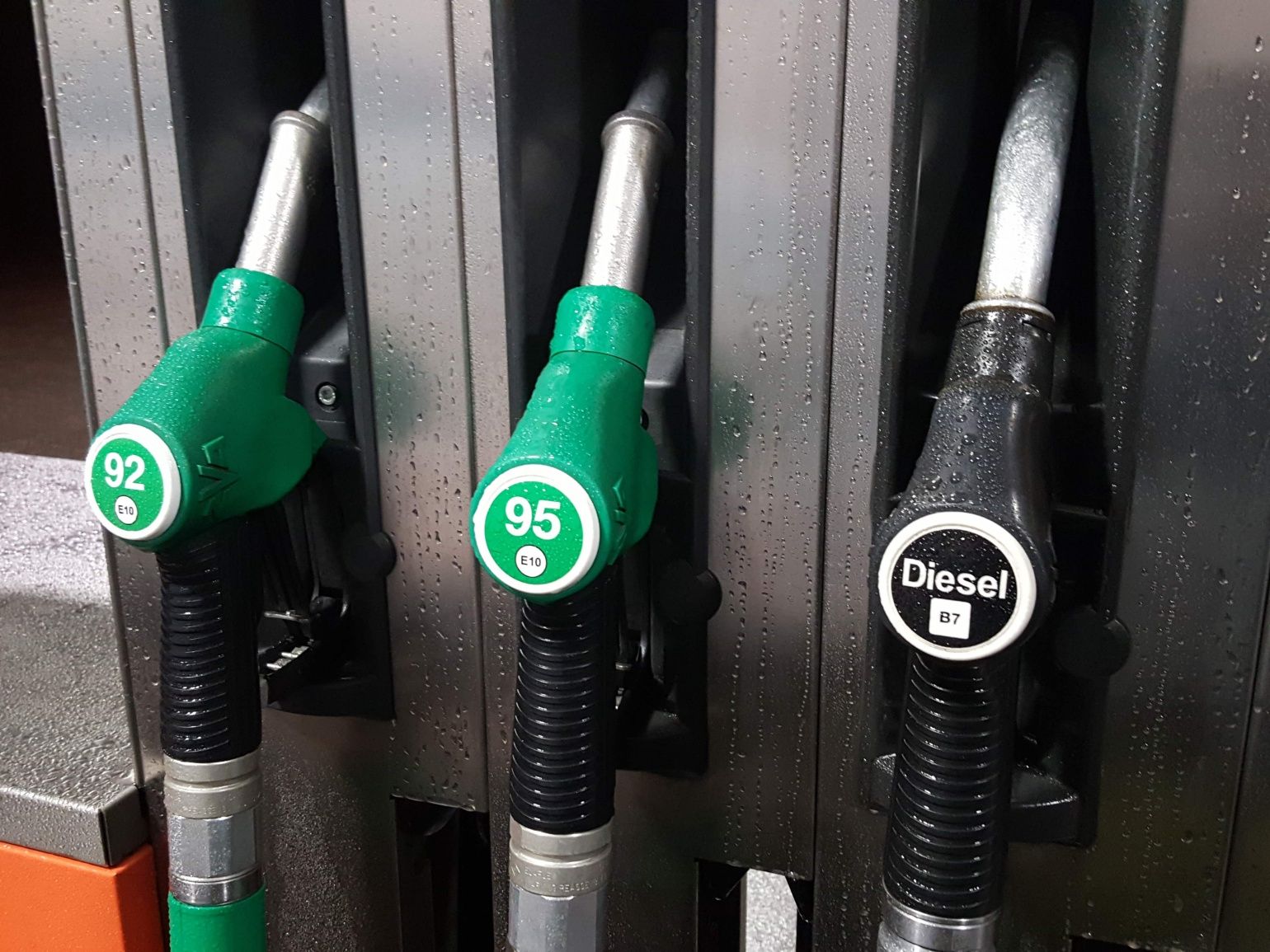 Приготовление топливной смеси: какой выбрать бензин и масло, как определить правильное соотношение
