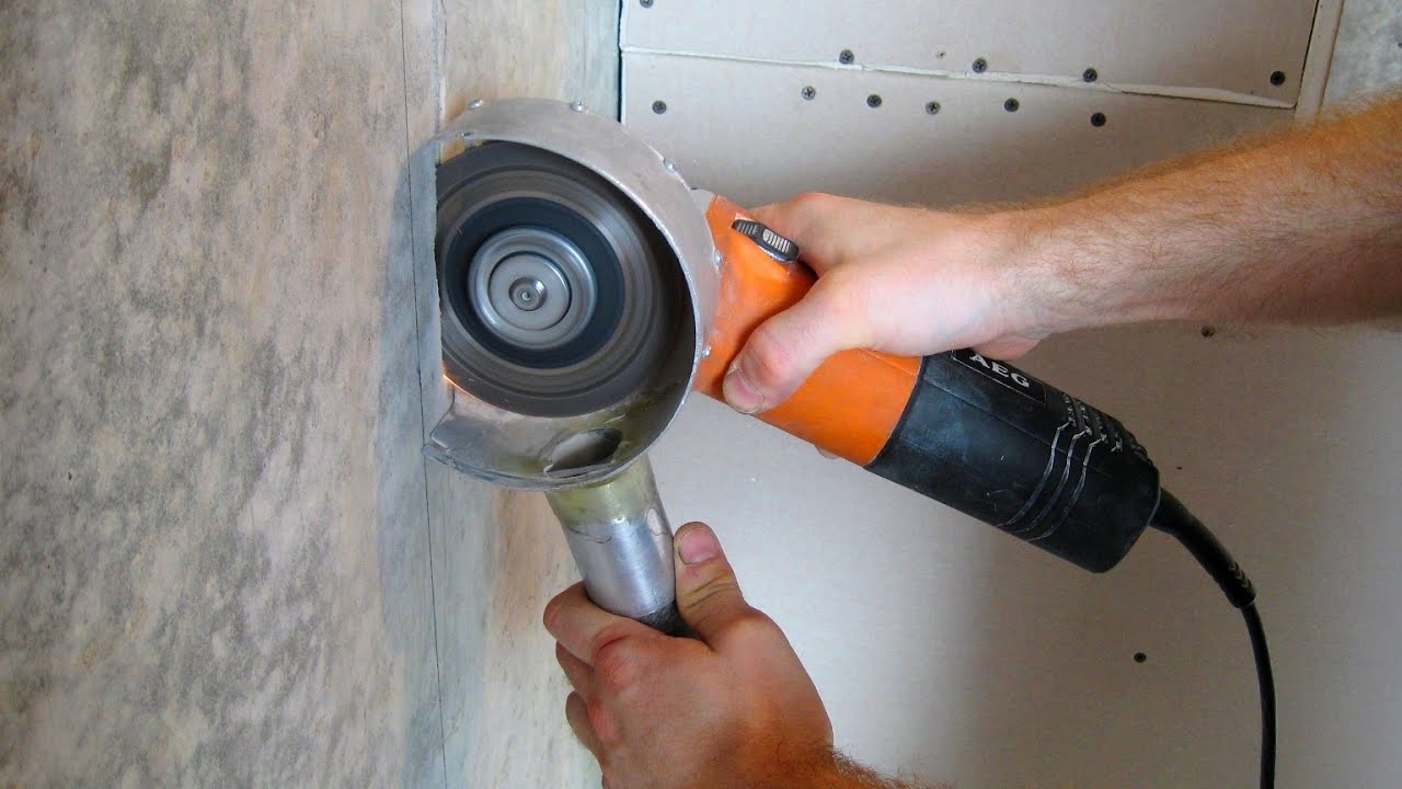 Штробление стен без пыли: перфоратором, болгаркой, штроборезом